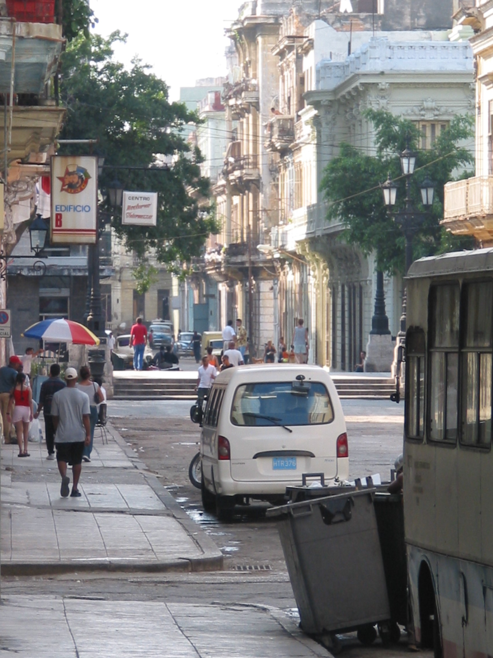 Busy street Havana, Cuba.